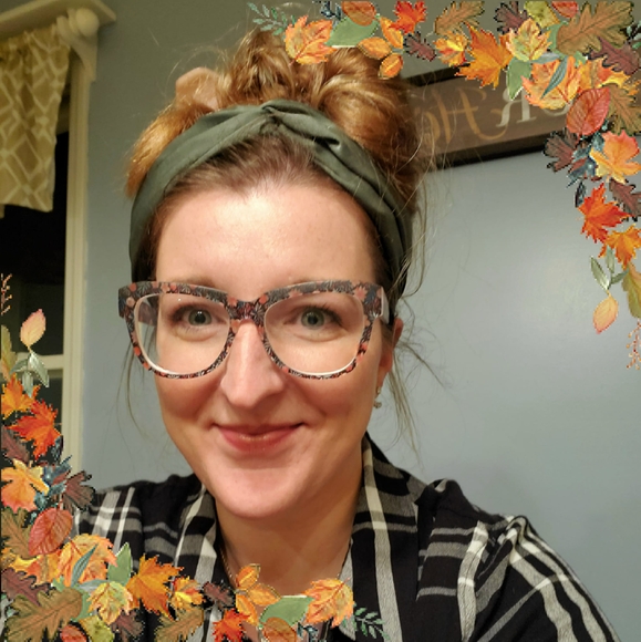 Meet your Posher, Katie - Picture 1 of 1